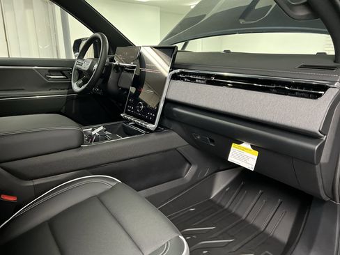 New 2026 GMC Sierra EV Elevation w/ LPO, Elevation Dark Package image 62