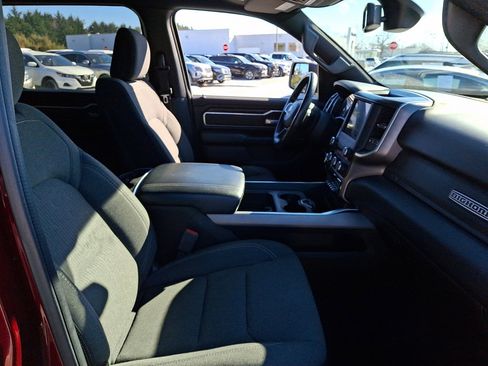 Used 2019 RAM 1500 Big Horn image 12