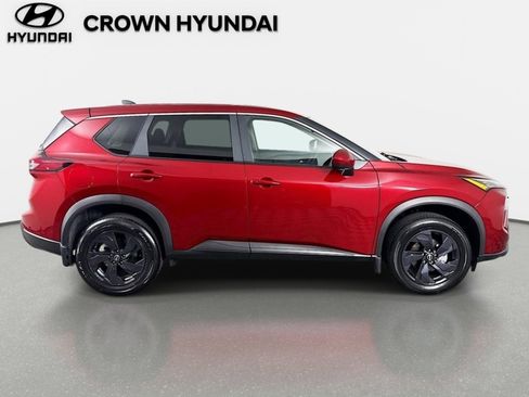 Used 2026 Nissan Rogue SV FWD image 5