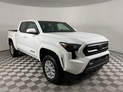 New 2025 Toyota Tacoma SR5