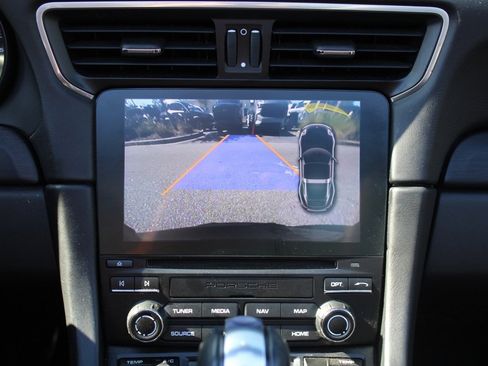 Used 2019 Porsche 911 Targa 4 GTS image 28