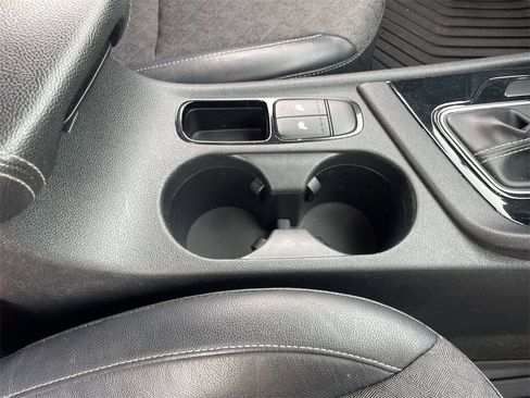 Used 2017 Kia Niro EX image 30