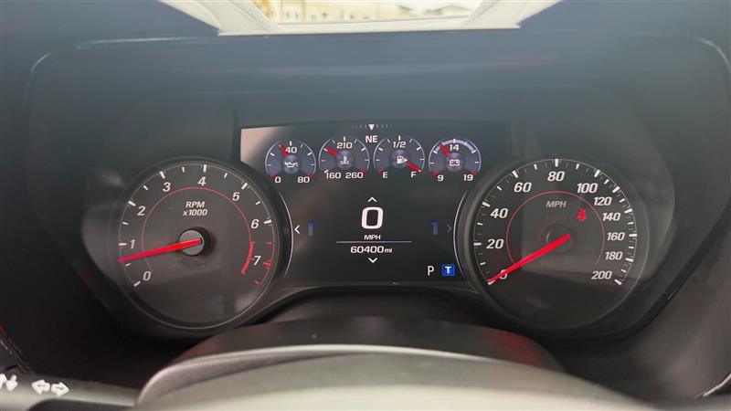 Used 2020 Chevrolet Camaro SS RWD image 22