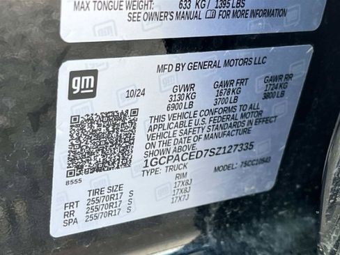 Used 2025 Chevrolet Silverado 1500 LT RWD image 12