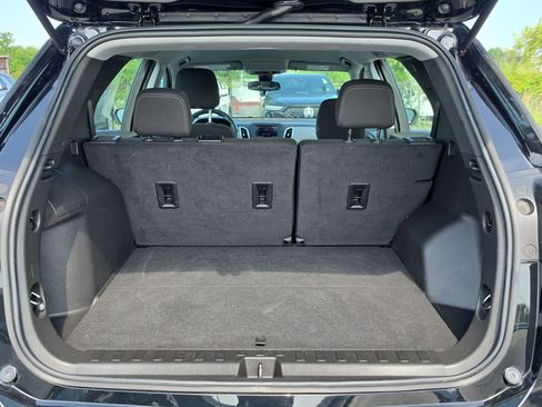 Certified 2023 Chevrolet Equinox LS FWD image 6