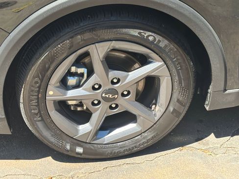 Used 2025 Kia K4 FWD image 25