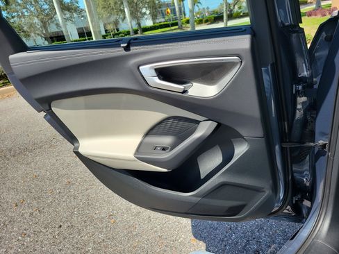 Used 2025 Audi A5 2.0T Premium Plus w/ Premium Plus image 16