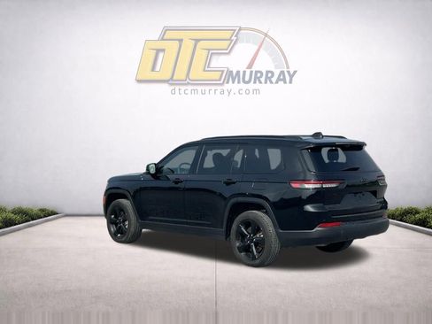 Used 2025 Jeep Grand Cherokee L Limited w/ Luxury Tech Group II AWD/4WD image 3