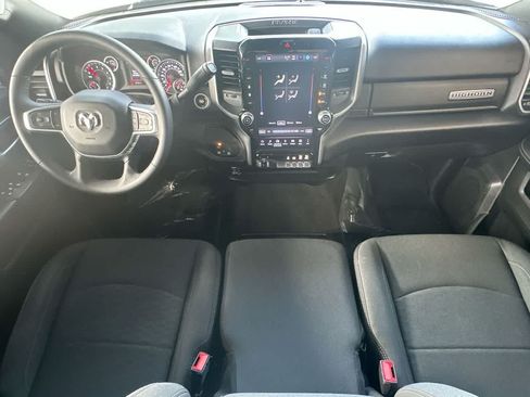 Used 2025 RAM 2500 Big Horn AWD/4WD image 24