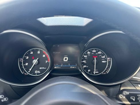 Used 2018 Alfa Romeo Stelvio Ti AWD/4WD image 13