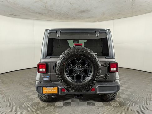 Certified 2025 Jeep Wrangler Unlimited Sport S 4xe image 9