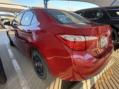 Used 2014 Toyota Corolla LE image 7