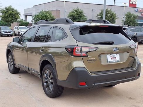 Certified 2025 Subaru Outback Onyx Edition XT AWD/4WD image 2