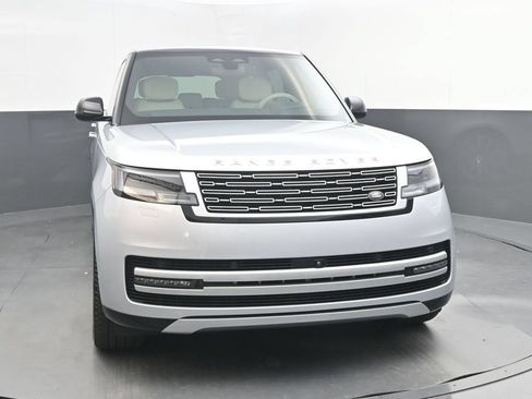 Used 2025 Land Rover Range Rover Long Wheelbase Autobiography AWD/4WD image 10