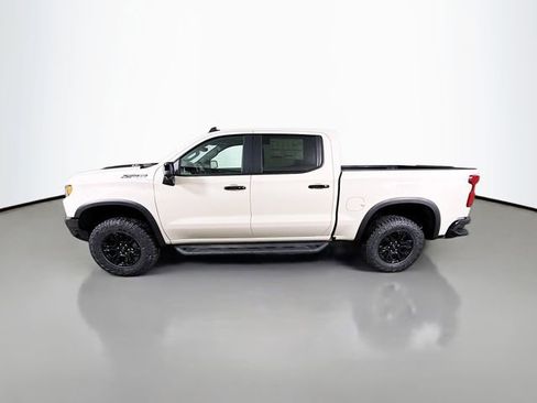 New 2026 Chevrolet Silverado 1500 ZR2 w/ LPO, Dark Essentials Package AWD/4WD image 4