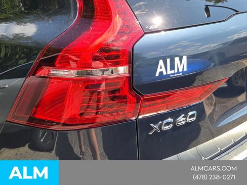 Used 2023 Volvo XC60 B5 Plus w/ Climate Package AWD/4WD image 7