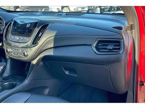 Used 2023 Chevrolet Equinox RS w/ RS Leather Package image 18