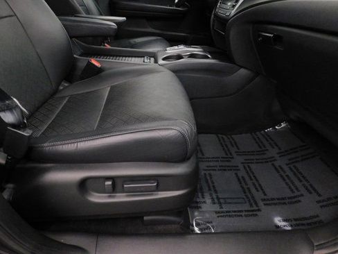 Used 2019 Honda Passport EX-L image 32