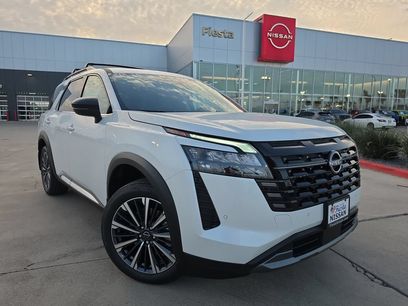 New 2026 Nissan Pathfinder Platinum