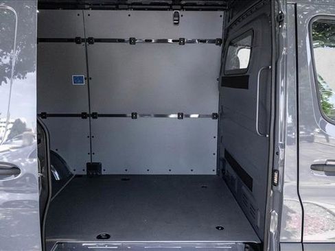 New 2026 Mercedes-Benz Sprinter 2500 image 19