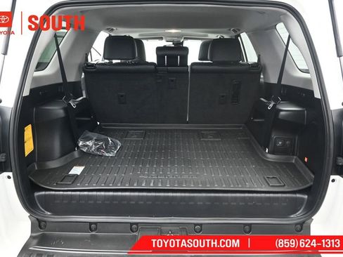 Used 2023 Toyota 4Runner Limited AWD/4WD image 28