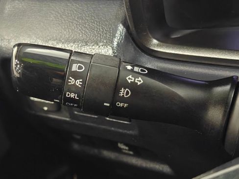 Used 2018 Toyota 4Runner SR5 image 38