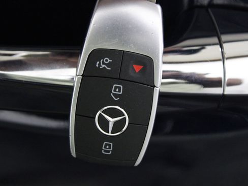 Used 2020 Mercedes-Benz GLS 450 4MATIC w/ Convenience Package image 22