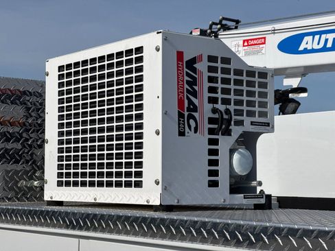 New 2024 Ford F550 4x4 SuperCab Super Duty image 26