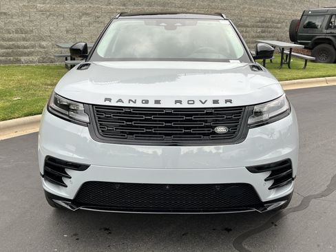 Used 2025 Land Rover Range Rover Velar Dynamic SE AWD/4WD image 10