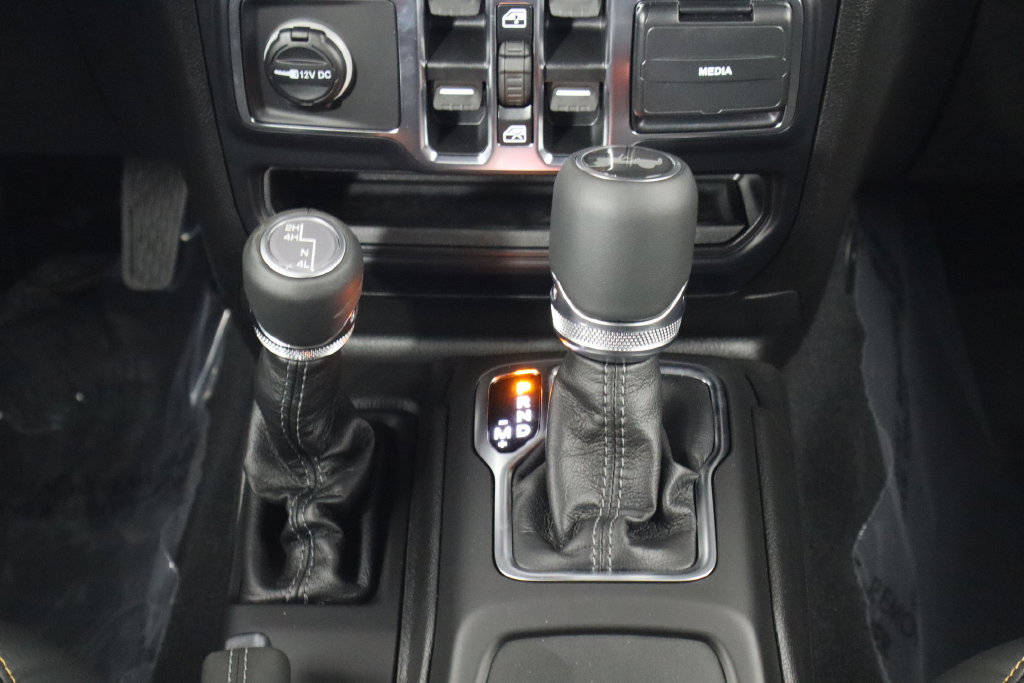 New 2027 Jeep Wrangler Unlimited Sahara AWD/4WD image 28