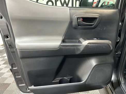 Used 2023 Toyota Tacoma SR5 w/ Black Out Package (TMS) AWD/4WD image 16