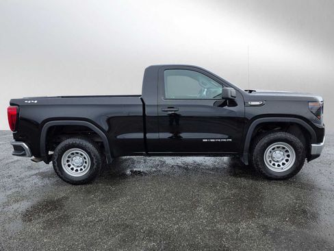 Used 2025 GMC Sierra 1500 Pro w/ Pro Value Package AWD/4WD image 2