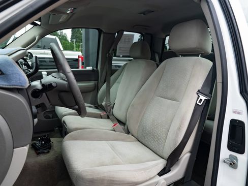 Used 2008 GMC Sierra 1500 SLE w/ Power Pack Plus RWD image 15