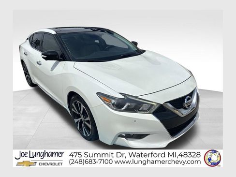 Used 2017 Nissan Maxima Platinum FWD image 1
