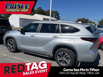 Used 2024 Toyota Highlander XLE