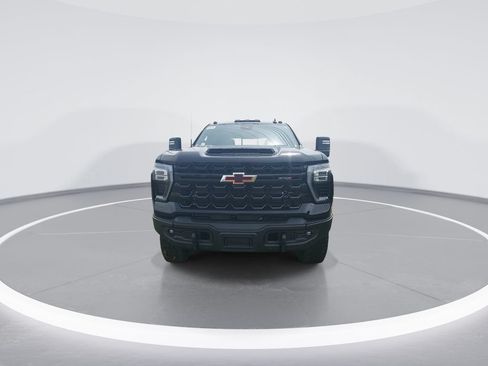 New 2026 Chevrolet Silverado 2500 ZR2 w/ ZR2 Bison Edition AWD/4WD image 3