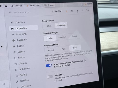 Used 2023 Tesla Model 3 Standard Range image 74