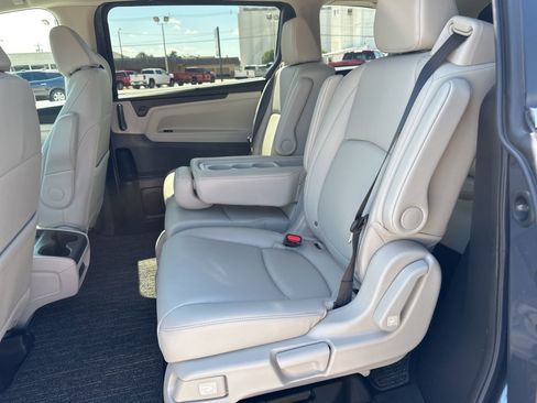 Used 2026 Honda Odyssey EX-L image 16