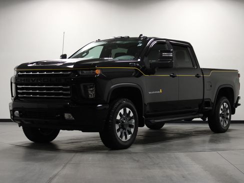 Used 2023 Chevrolet Silverado 2500 LTZ w/ Carhartt Edition image 8