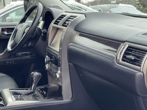 Used 2015 Lexus GX 460 image 14