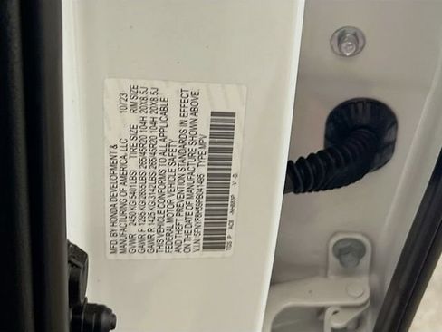 Used 2023 Honda Passport EX-L image 28