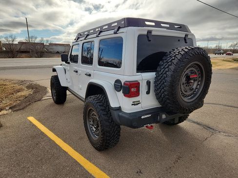 Used 2020 Jeep Wrangler Unlimited Rubicon image 3