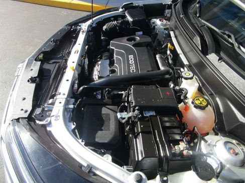 Used 2022 Chevrolet Equinox LT image 10