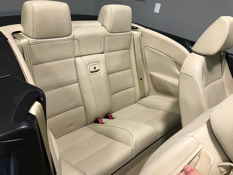 Used 2009 Volkswagen Eos Komfort FWD image 24