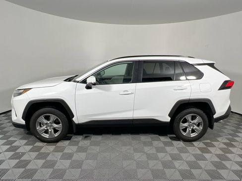 Used 2025 Toyota RAV4 XLE FWD image 6