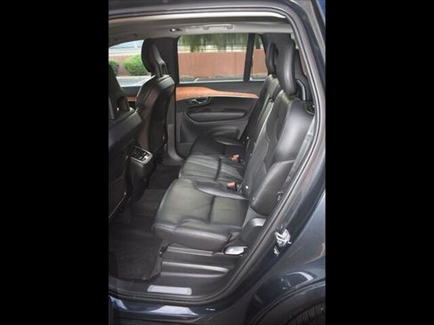 Used 2021 Volvo XC90 T6 Momentum w/ Advanced Package AWD/4WD image 20