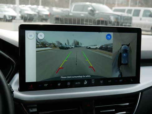 Used 2024 Ford Escape Platinum image 27