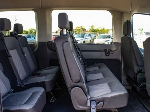 Used 2024 Ford Transit 350 XLT RWD image 32