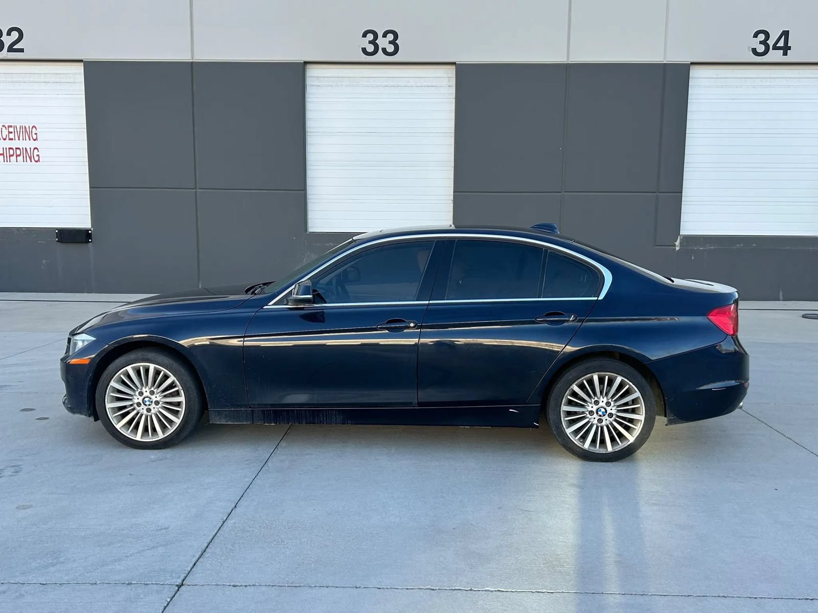 Used 2014 BMW 328i xDrive Sedan AWD/4WD image 2