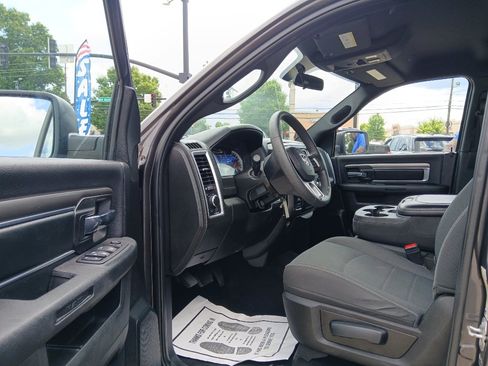 Used 2024 RAM 1500 Warlock AWD/4WD image 20